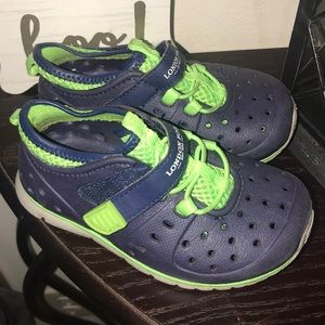 London Fog Water Shoes Size 7